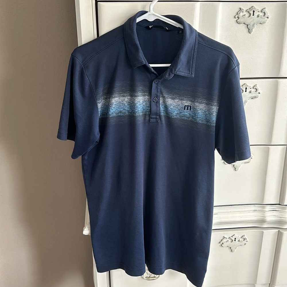 Travis Mathew medium men golf polo navy blue EUC
